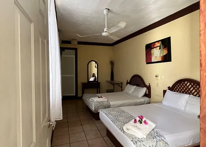 Hotel Familiar El Dorado Zihuatanejo